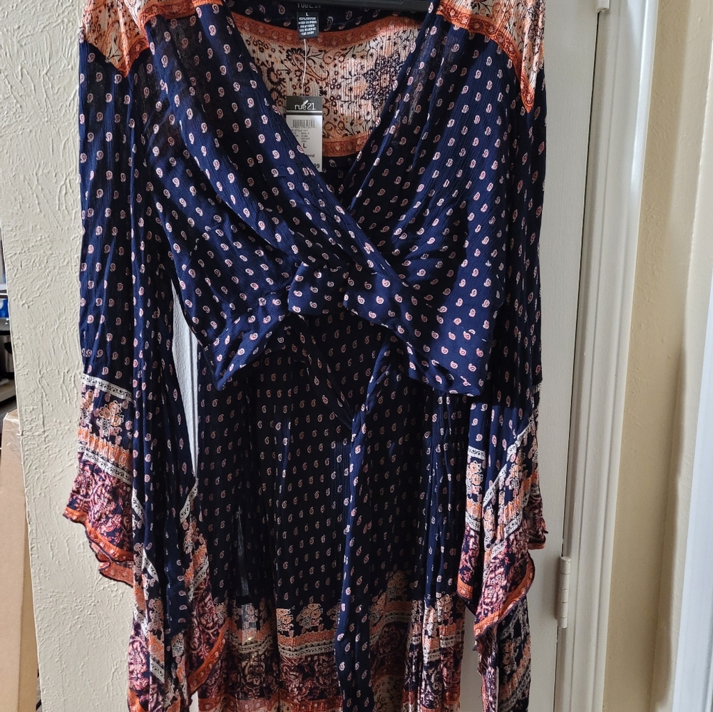 Rue21 Maxi skirt and Blouse Outfit